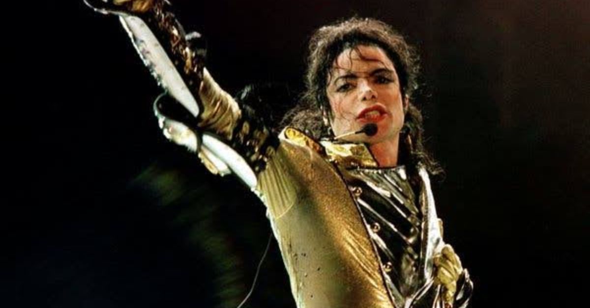 How many songs did michael jackson have 